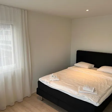 Stunning With Balcony, Center Bernina 43 * Zurich